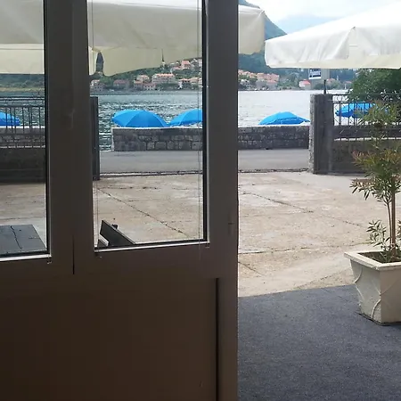 Apartments Pejanovic Kotor Exterior photo